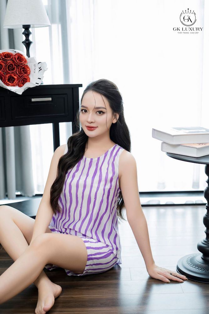 Đồ ngủ, đồ bộ mặc nhà sát nách quần đùi chất liệu thô kẻ GK101